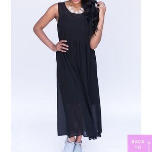 Agnes Dora Godiva Dress Solid Black Babydoll Maxi